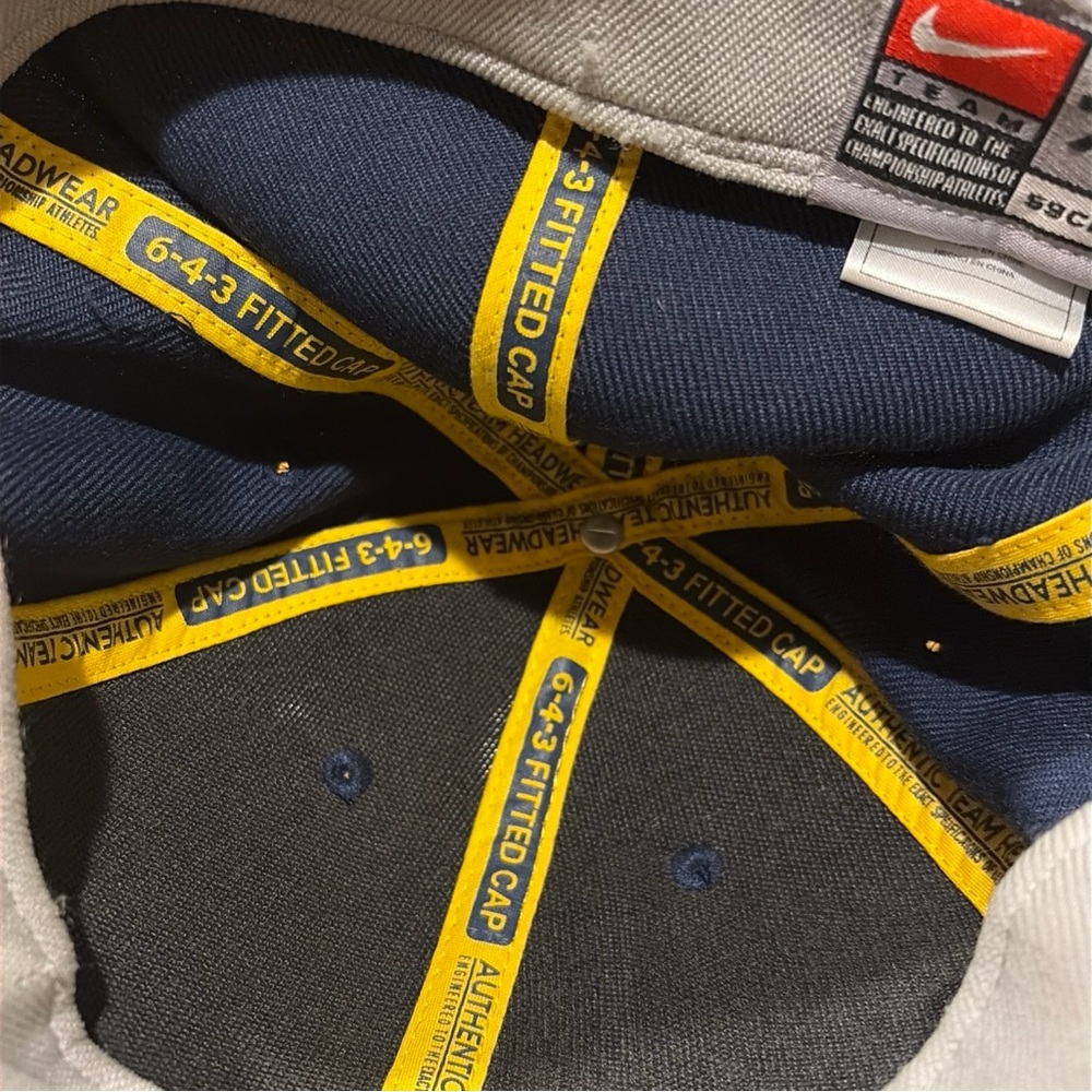 University of Michigan Nike‎ fitted hat 7 3/8 - Picture 4 of 9